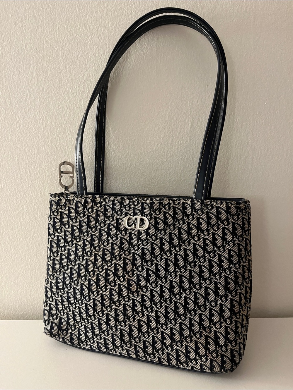Christian Dior Black & White Monogram Shoulder Bag - Picture 10 of 12